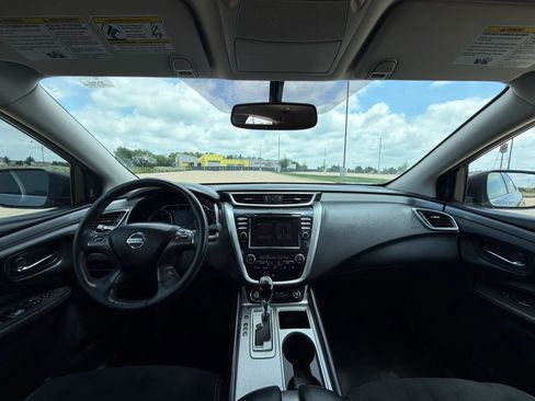 Used 2019 Nissan Murano SV FWD image 15
