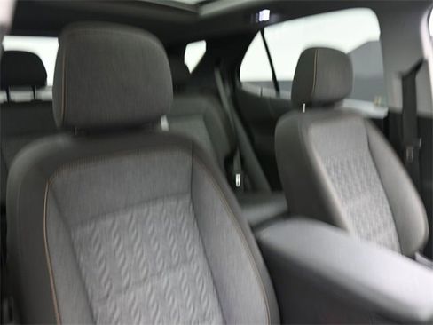 Used 2022 Chevrolet Equinox LT image 27