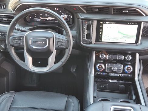 Used 2023 GMC Yukon Denali w/ LPO, Floor Liner Package AWD/4WD image 27