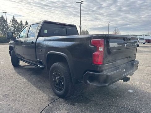 Used 2024 Chevrolet Silverado 2500 LTZ w/ LTZ Plus Package image 4
