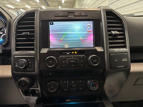 Used 2018 Ford F150 XLT w/ Equipment Group 302A Luxury AWD/4WD image 21