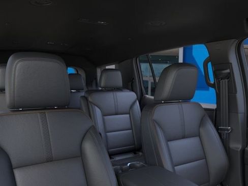 New 2026 Chevrolet Traverse High Country w/ LPO, Illumination Package FWD image 25