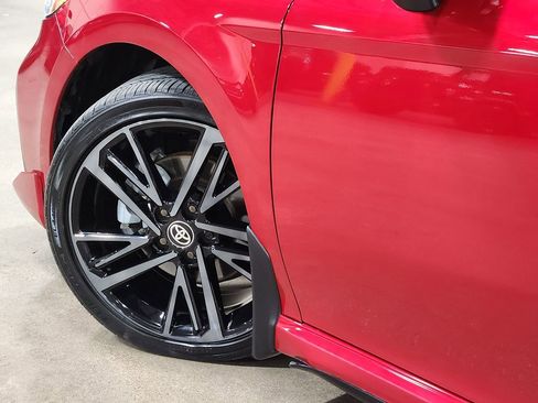 Used 2025 Toyota Camry XSE image 22