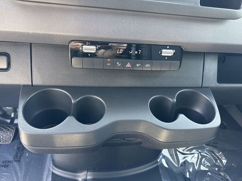 New 2025 Mercedes-Benz Sprinter 2500 image 21