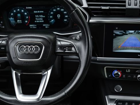 Used 2020 Audi Q3 2.0T Premium Plus w/ Premium Plus Package AWD/4WD image 21
