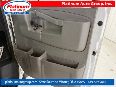 Used 2018 Chevrolet Express 3500 Extended w/ Driver Convenience Package RWD image 43