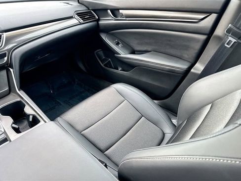 Certified 2022 Honda Accord Sport image 22