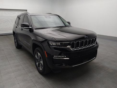 Used 2022 Jeep Grand Cherokee Limited 4xe image 13