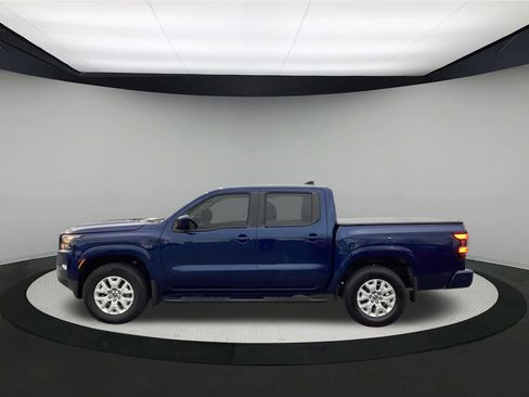 Used 2022 Nissan Frontier SV image 5