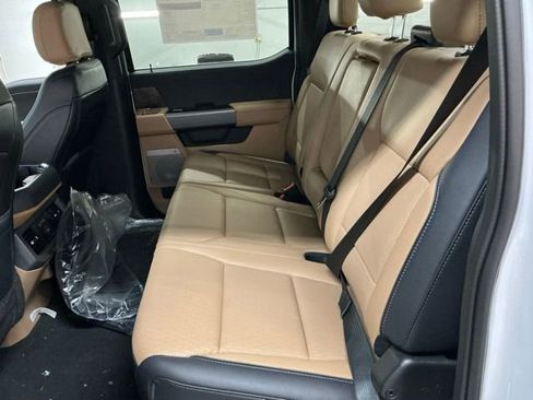 New 2026 Ford F250 Lariat w/ Chrome Package image 13