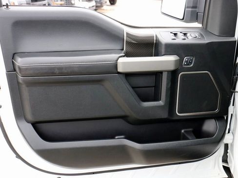 Used 2018 Ford F150 Raptor w/ Equipment Group 802A Luxury image 11