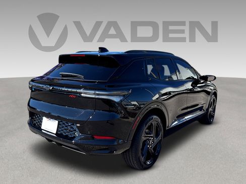 New 2026 Chevrolet Equinox EV RS image 24