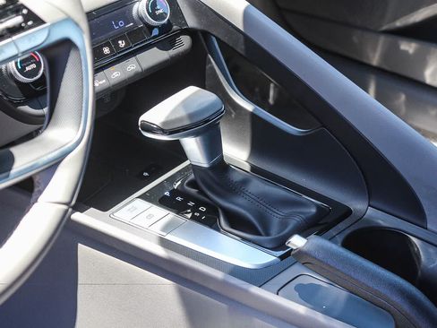 Certified 2026 Hyundai Elantra Sport FWD image 24