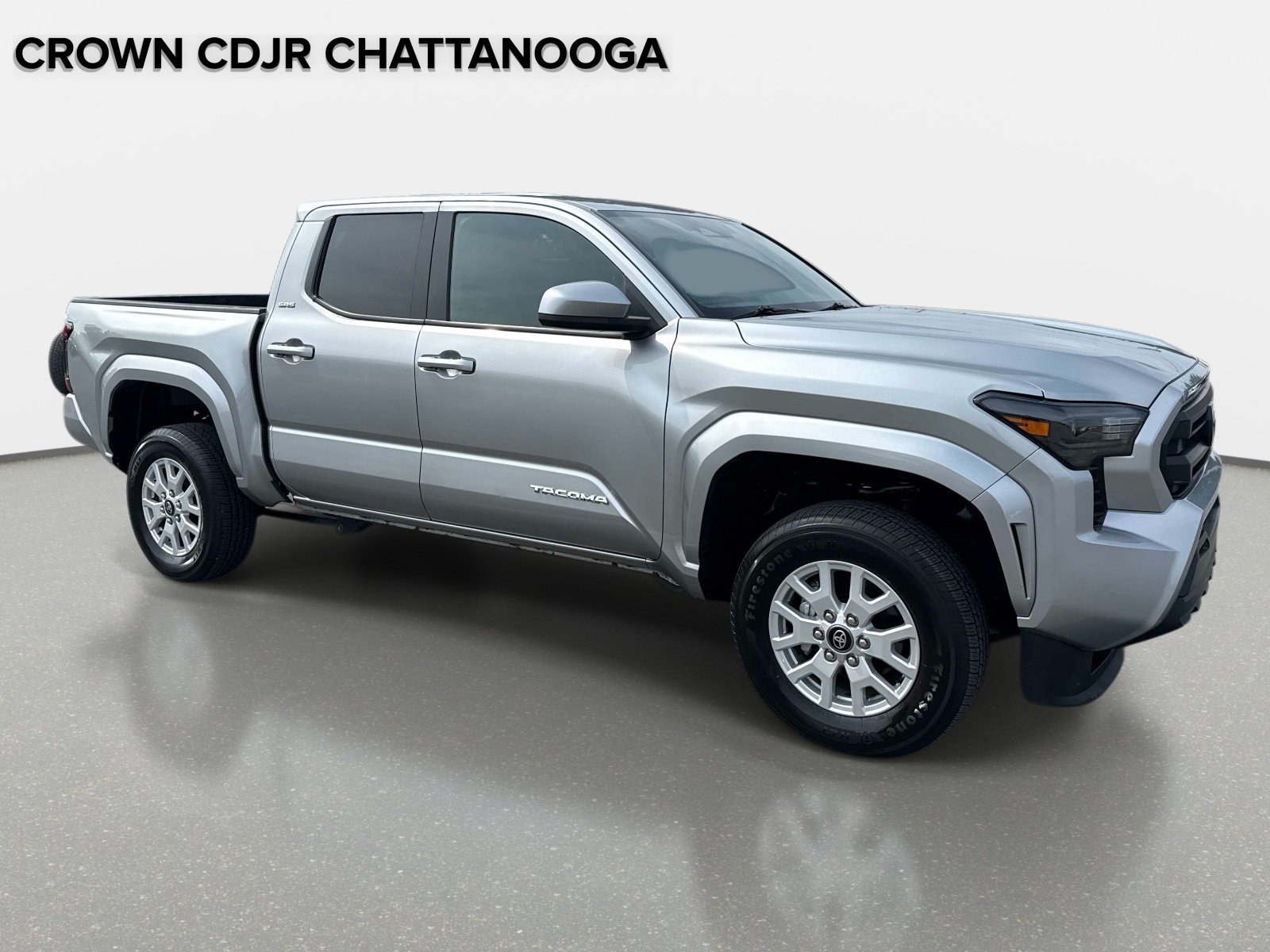 Used 2025 Toyota Tacoma SR5 RWD image 2
