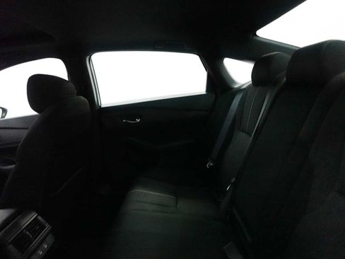 Used 2025 Honda Accord Sport image 27