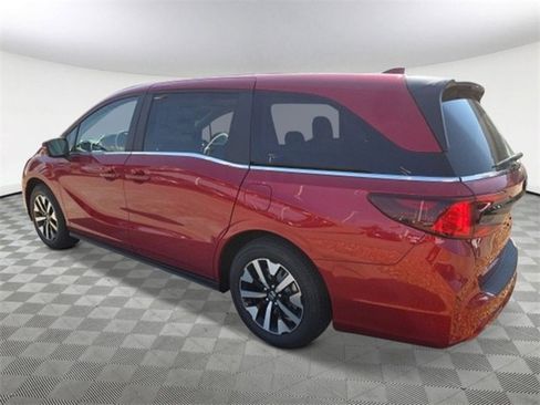 New 2026 Honda Odyssey EX-L image 4