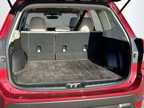 Used 2021 Subaru Forester Premium image 25