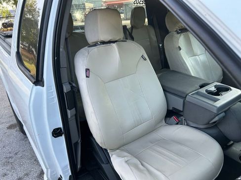 Used 2016 Ford F150 XLT w/ Trailer Tow Package image 14