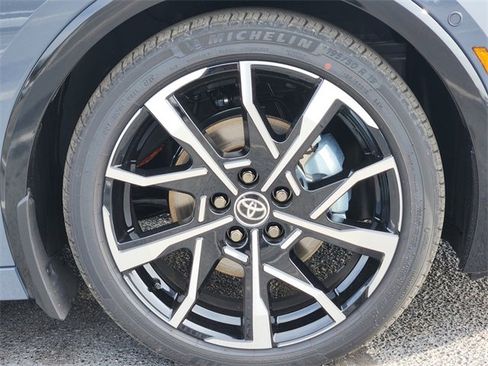 New 2026 Toyota Prius Plug-In Hybrid image 7