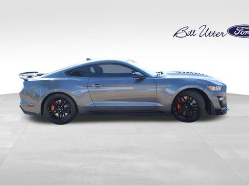 Certified 2021 Ford Mustang Shelby GT500 w/ Technology Package image 4