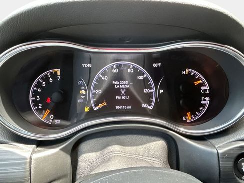 Used 2019 Jeep Grand Cherokee Laredo RWD image 19