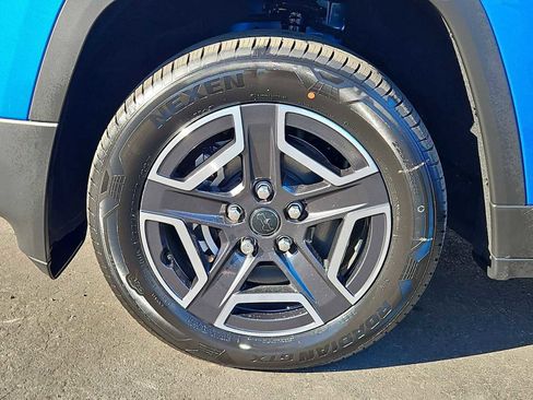 New 2026 Jeep Cherokee Limited image 14