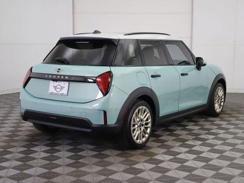 New 2026 MINI Cooper S image 5
