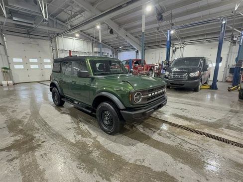 Certified 2023 Ford Bronco Base image 10