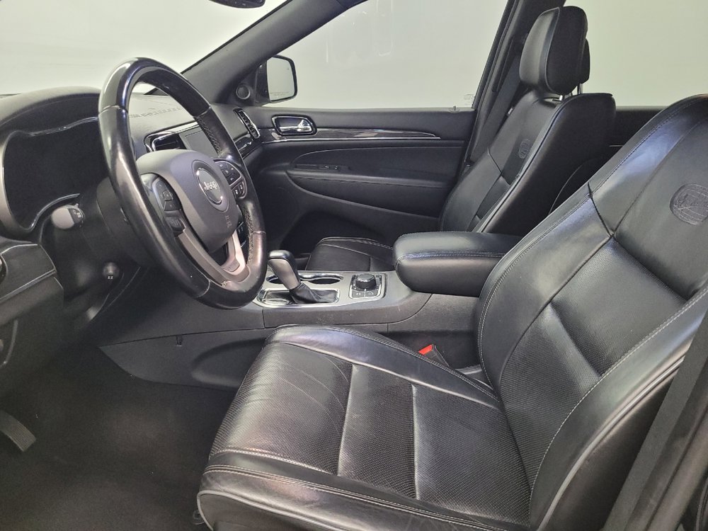 Used 2019 Jeep Grand Cherokee Overland AWD/4WD image 17