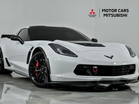 Used 2016 Chevrolet Corvette Z06 w/ 3LZ Preferred Equipment Group RWD image 1