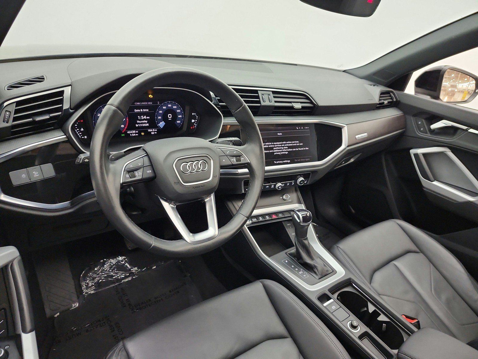 Used 2023 Audi Q3 2.0T Premium w/ Convenience Package AWD/4WD image 14