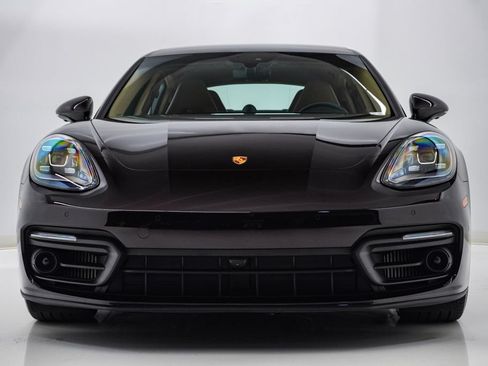Certified 2023 Porsche Panamera 4 Platinum Edition AWD/4WD image 6