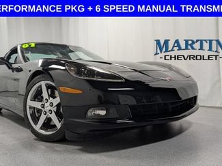 Used 2007 Chevrolet Corvette Coupe w/ Performance Package RWD video 1