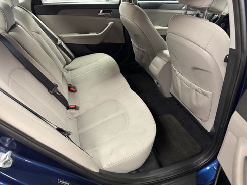Used 2016 Hyundai Sonata SE FWD image 14