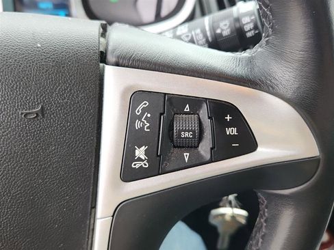 Used 2017 Chevrolet Equinox LT w/ Convenience Package image 15