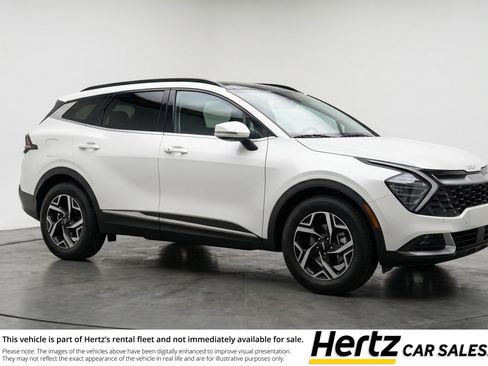Used 2025 Kia Sportage LX FWD image 1