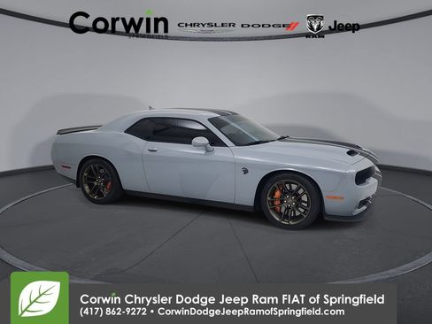 Used 2021 Dodge Challenger SRT Hellcat w/ Plus Package RWD image 1