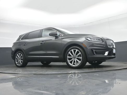 Used 2019 Lincoln Nautilus Select image 59