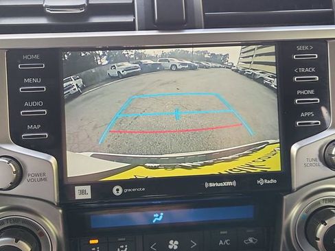 Used 2020 Toyota 4Runner Limited image 15