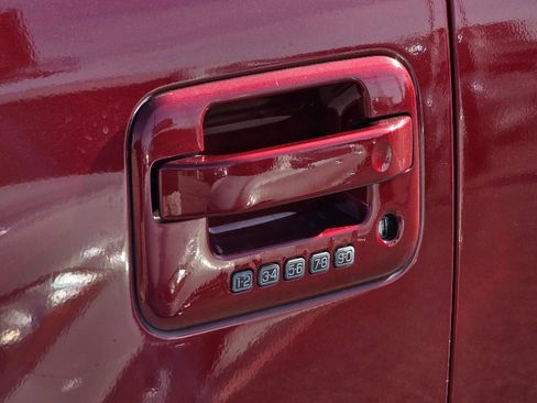 Used 2013 Ford F150 Lariat w/ Luxury Equipment Group image 50