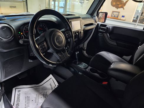 Used 2016 Jeep Wrangler Unlimited Sport w/ Quick Order Package 24S image 16