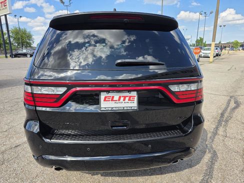 Used 2021 Dodge Durango R/T w/ Blacktop Package RWD image 6
