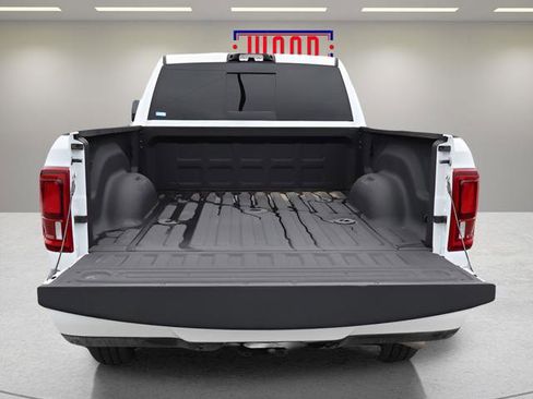 Used 2026 RAM 2500 Limited AWD/4WD image 11