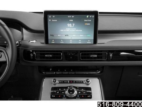 Used 2023 Lincoln Aviator Reserve w/ Equipment Group 201A AWD/4WD image 11