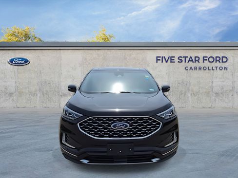Used 2024 Ford Edge Titanium w/ Titanium Elite Package image 3