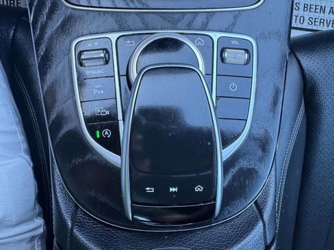 Used 2019 Mercedes-Benz E 300 image 21