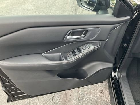 New 2026 Nissan Rogue SV w/ Cold Weather Package AWD/4WD image 26