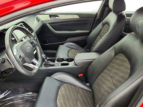 Used 2018 Hyundai Sonata Sport image 19