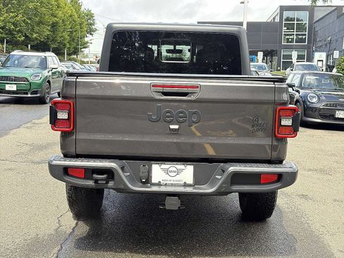Used 2021 Jeep Gladiator Sport AWD/4WD image 13