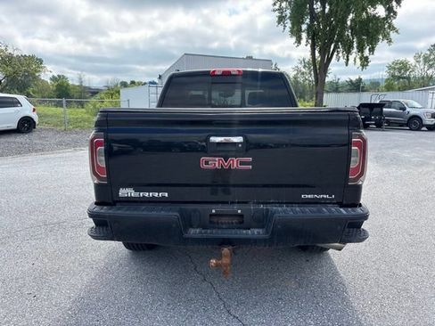 Used 2017 GMC Sierra 1500 Denali AWD/4WD image 3